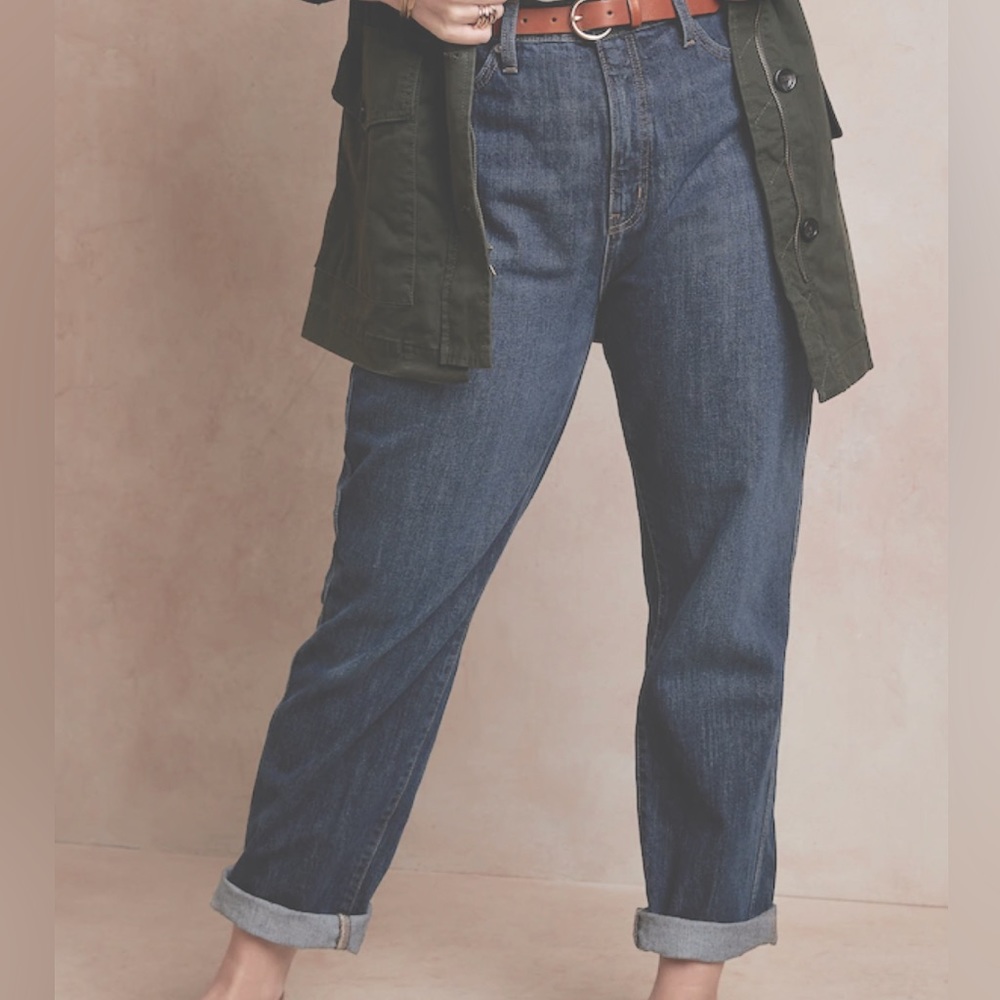 Banana Republic Curvy High Waisted Straight Jeans